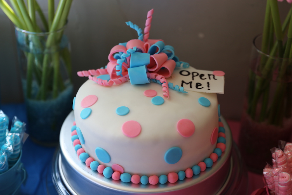 What The Gender Reveal Fad Says About Modern Pregnancy